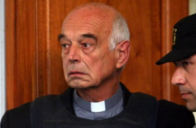 05/07/2007 – Empieza el primer juicio a un miembro de la iglesia por delitos en la última dictadura