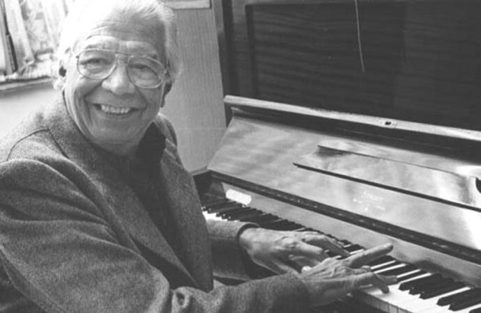 18/02/2010 – Muere Ariel Ramírez