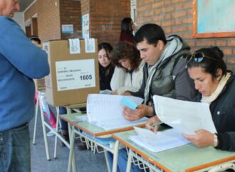 El lunes se dictarán clases normalmente en las escuelas que funcionen como centros de votación