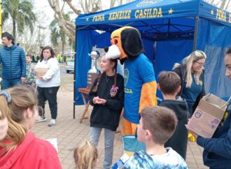 La Peña Xeneize recibe donaciones para los festejos del Mes de la Niñez