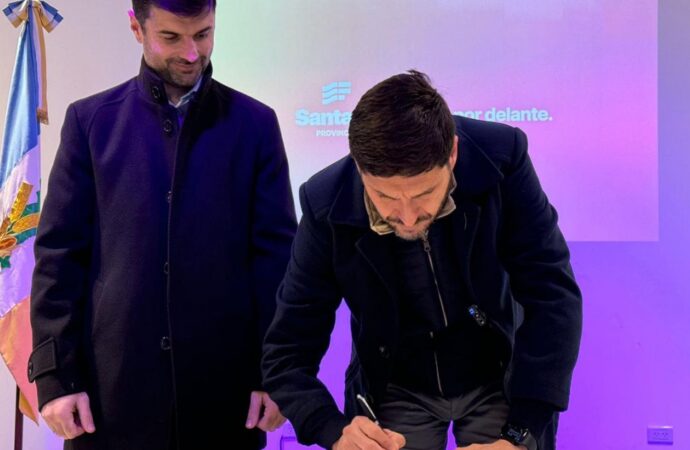 Pullaro visitó localidades de los departamentos Caseros y General López
