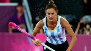 10/08/1977 – Nace Luciana Aymar