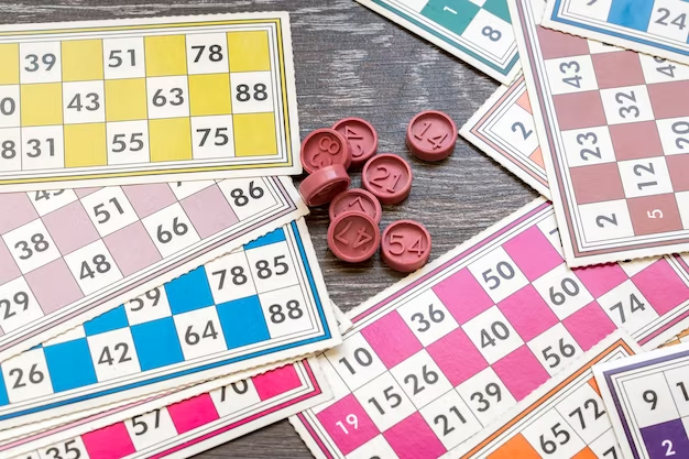 Gran té tómbola en el Centro de Jubilados