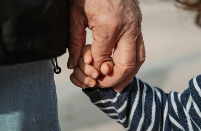 Día de las Personas de Edad: Jornada de integración entre adultos y niños