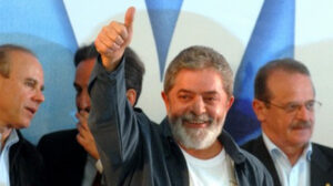 29/10/2006 – Luiz Inácio Lula da Silva es reelegido presidente de Brasil