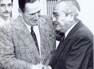 18/11/1972 – Célebre abrazo entre Perón y Balbín