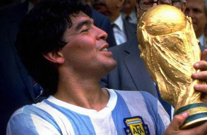 25/11/2020 – Muere Diego Armando Maradona