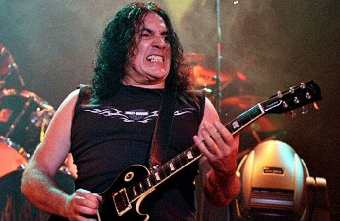 25/02/2005 – Muere Norberto Pappo Napolitano