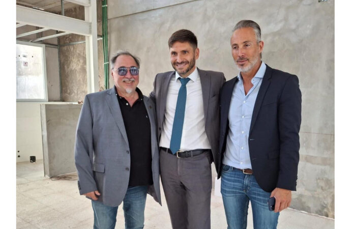 El intendente Guillermo Franchella recibió al gobernador de Santa Fe, Maximiliano Pullaro