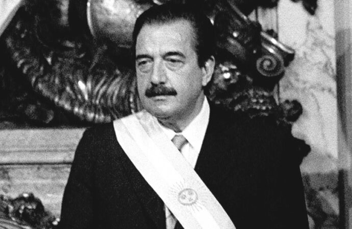 31/03/2009 – Muere Raúl Alfonsín