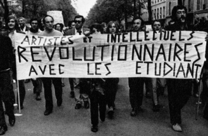 22/03/1968 – Revuelta estudiantil conduce al Mayo Francés