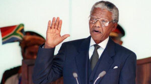 10/05/1994 – Nelson Mandela jura como presidente
