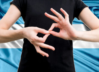 Una propuesta para aprender el Himno en Lengua de Señas